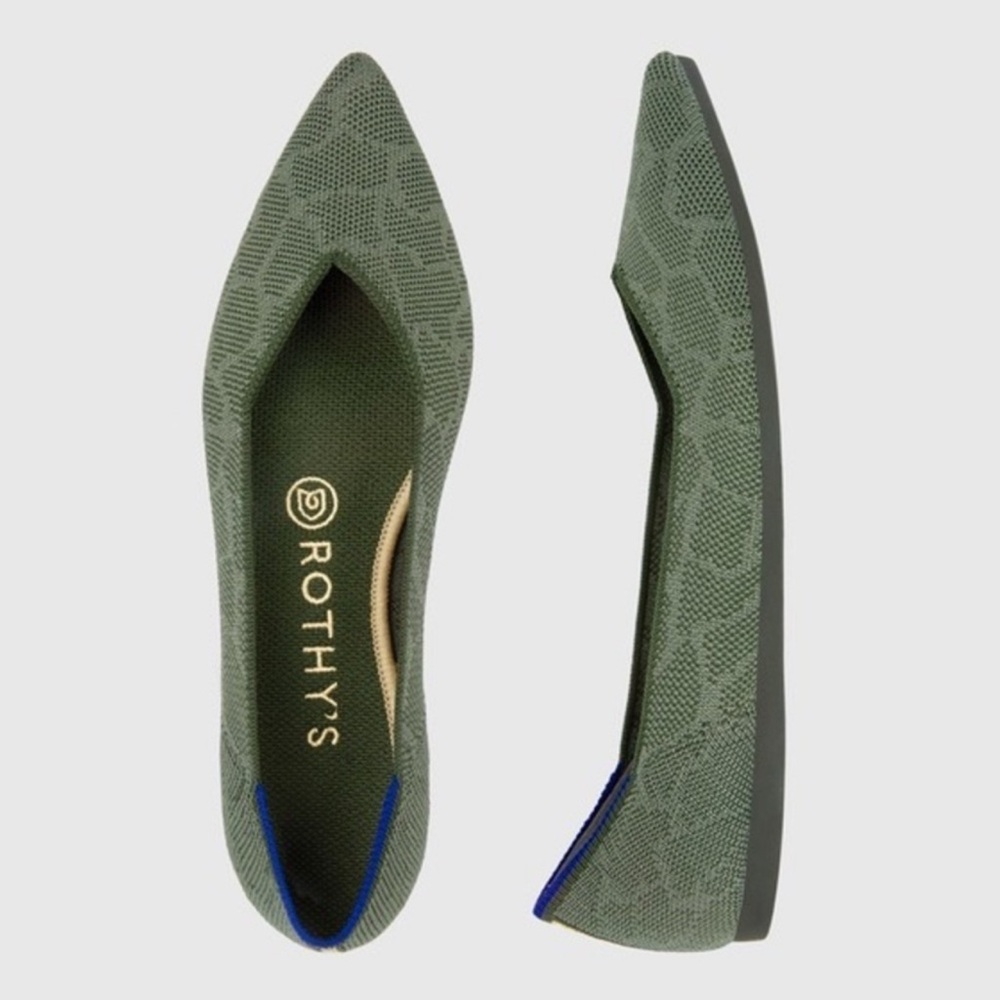 Rothy’s Point Flat in Green Safari 8.5